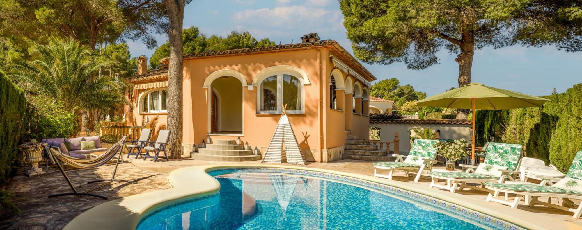 Villa De دينايا المظهر الخارجي الصورة